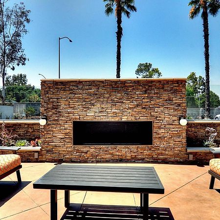 Fairfield Inn & Suites By Marriott Los Angeles Роузмід Екстер'єр фото